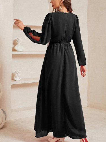 New European and American Long Dress for Evening Events—V-Neck Dress for Women, Waist-Slimming, Slimming, Elegant, and Graceful Evening Gown