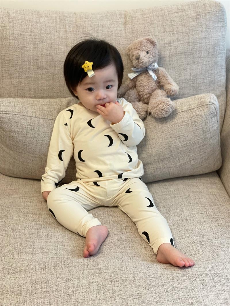 Apricot Moon [Normal Sleeve]