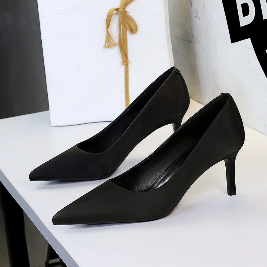 8358-A Stiletto High Heels Women Shallow Mouth Satin Versatile OL Simple Professional Work Shoes Elegant Pointed Toe_vogvips.com
