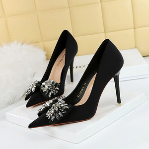 18249-H3 European and American style banquet high heels for women's shoes, super high heels, shallow cut pointed sa