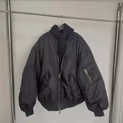 High version Paris B flying cotton jacket jacket loose OS version fake two-piece flying jacket jacket