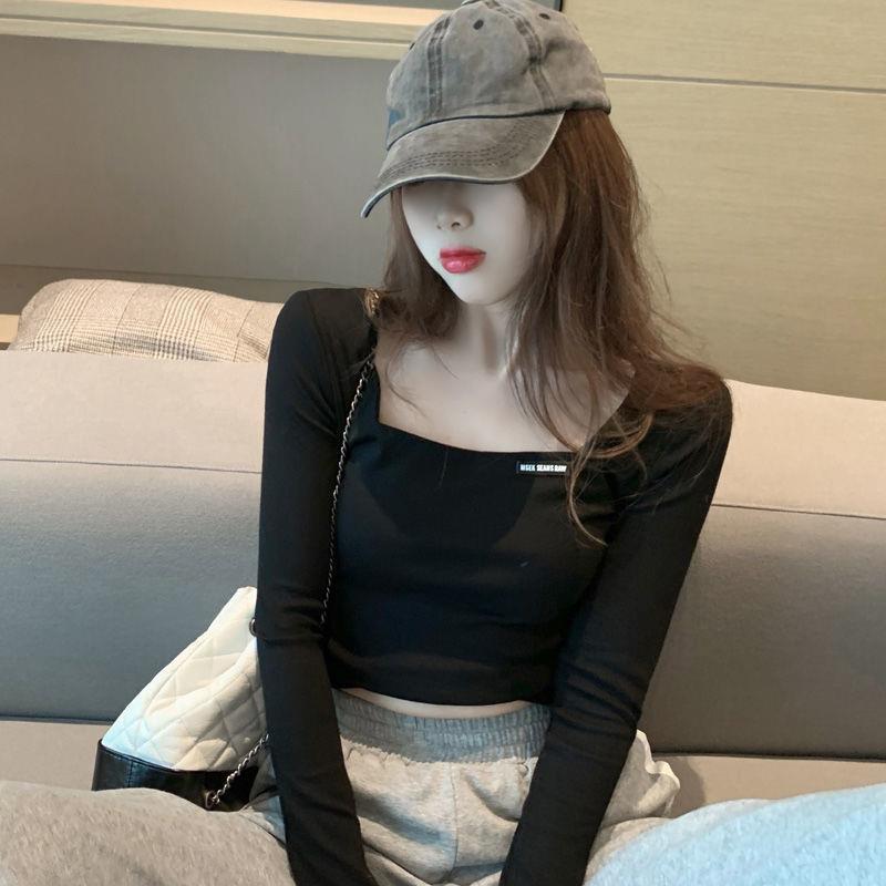 검은색