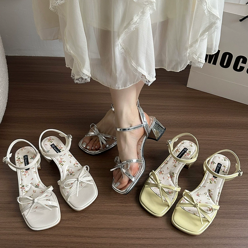 Summer retro slippers, suitable with a skirt