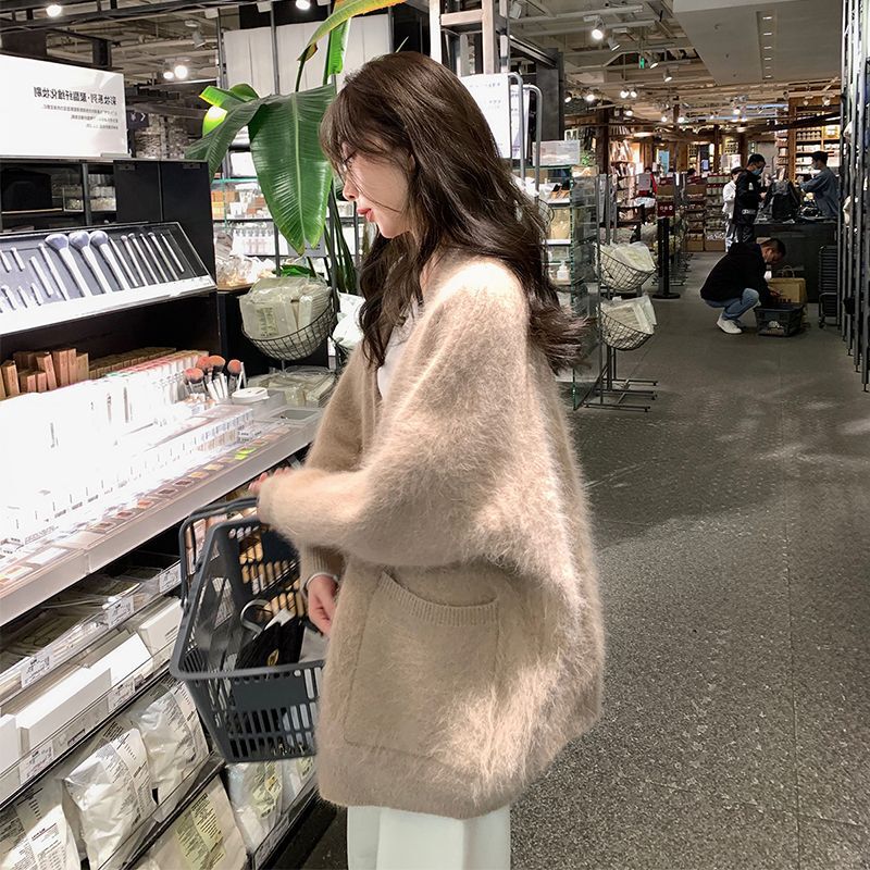 White sweater knitted cardigan women's autumn and winter Korean style V-neck lazy style loose thick coat mid-length soft fur