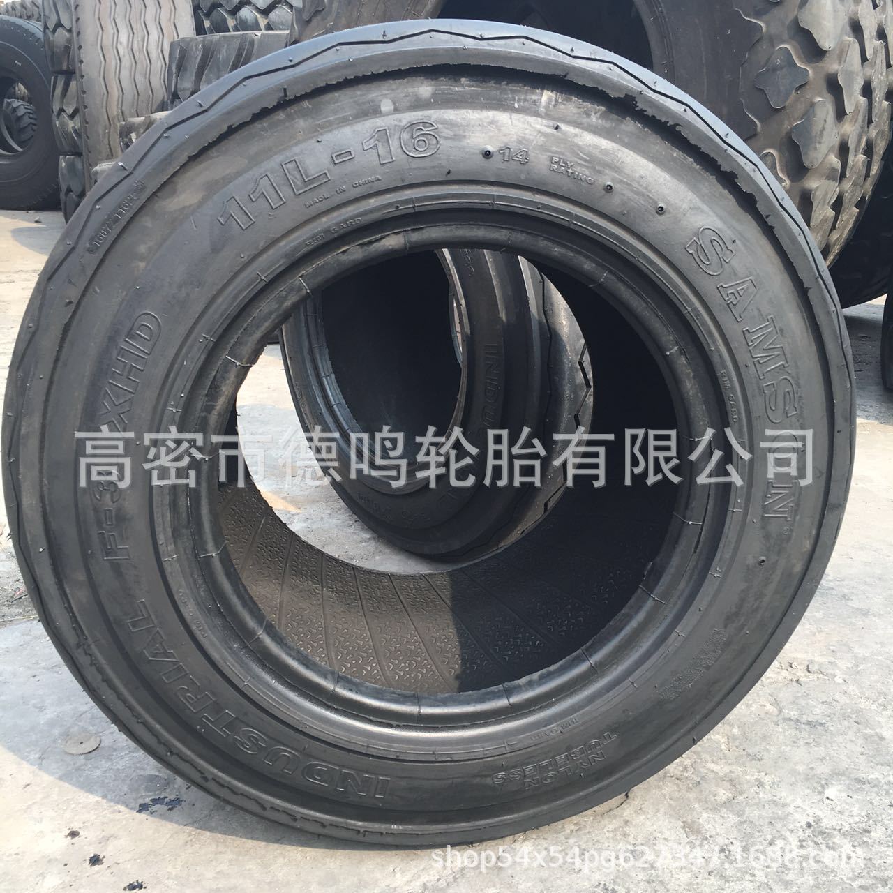 Suministro de maquinaria de construcción de neumáticos 11L-16 cosechadora neumático