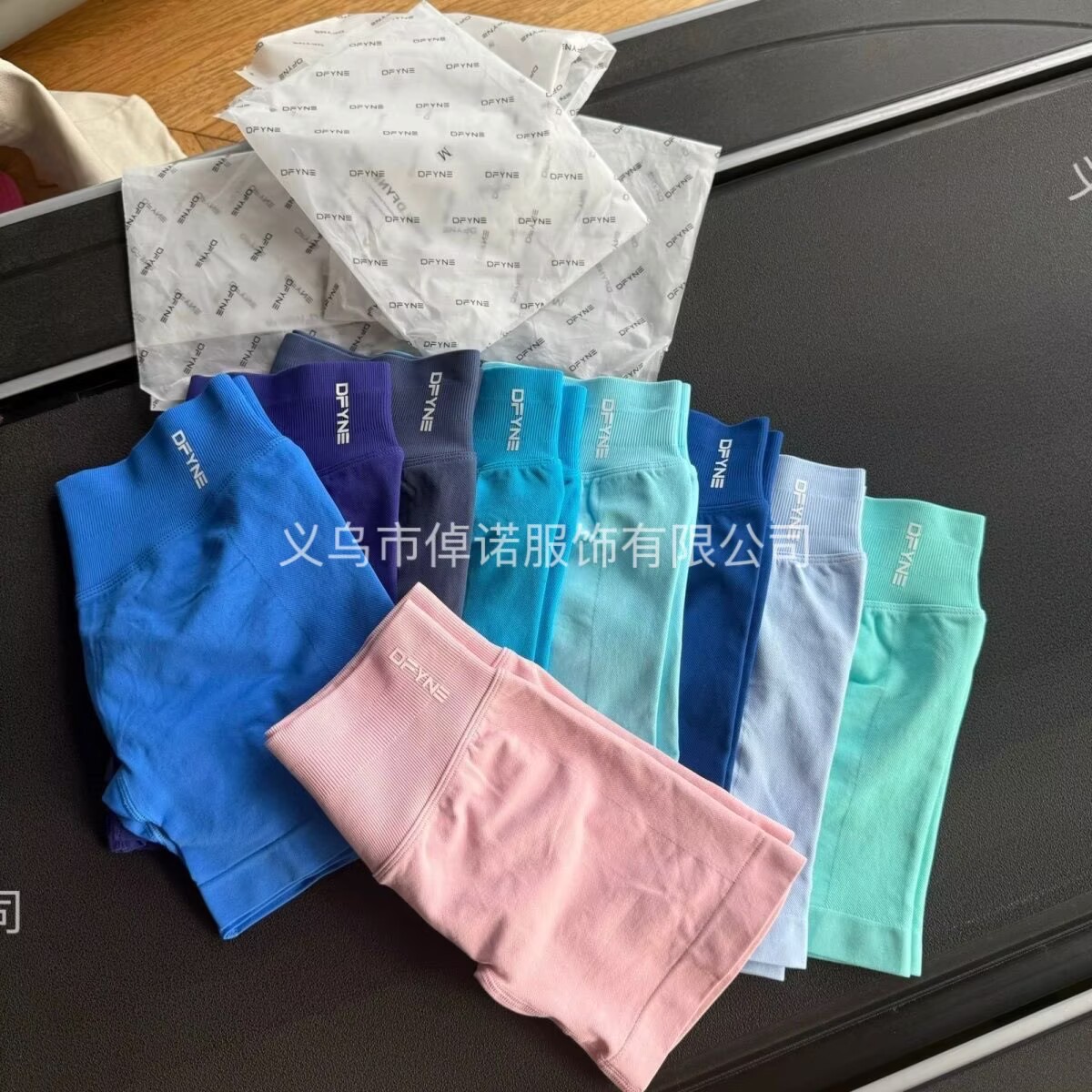 Cross-Border Dfyne Full Standard Peach Butt Lift Fitness Abdominal Tightening Quick-Drying High Elastic Three-Point Yoga Shorts Running Yoga Pants