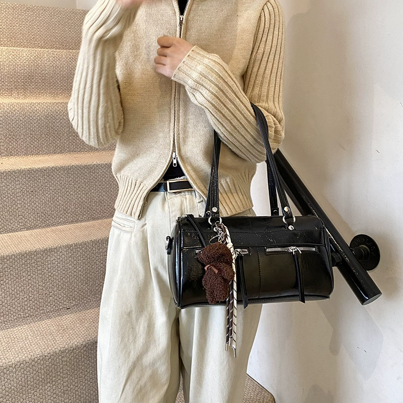 Retro pillow, capacious shoulder bag, handheld underarm bag