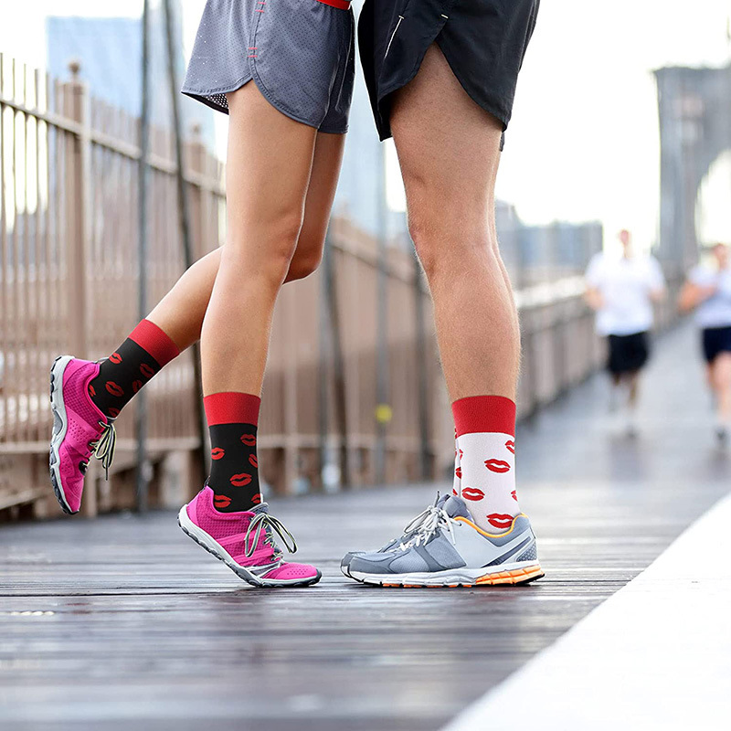 Calcetines transfronterizos del día de San Valentín calcetines de tubo de color de contraste de amor Valentine's Day amantes de los calcetines de algodón fabricantes
