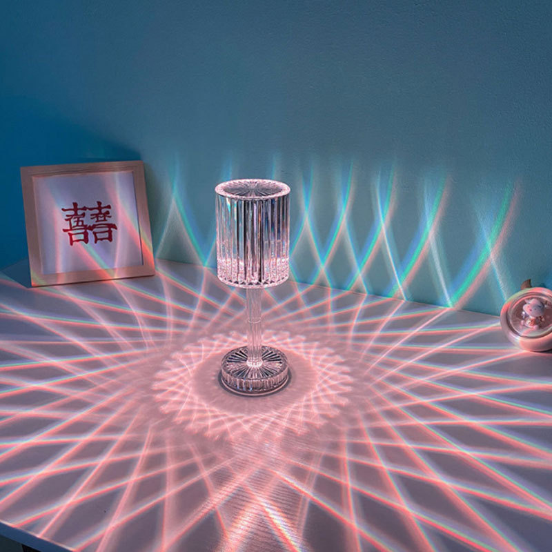 跨境蓋茨比水晶檯燈餐廳吧檯充電氛圍燈亞克力創意線條小夜燈