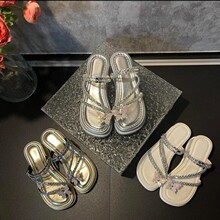 С���L���|��������ЬŮʿ�ļ�2025�¿�^��ˮ���ȹ��ƽ��һ����