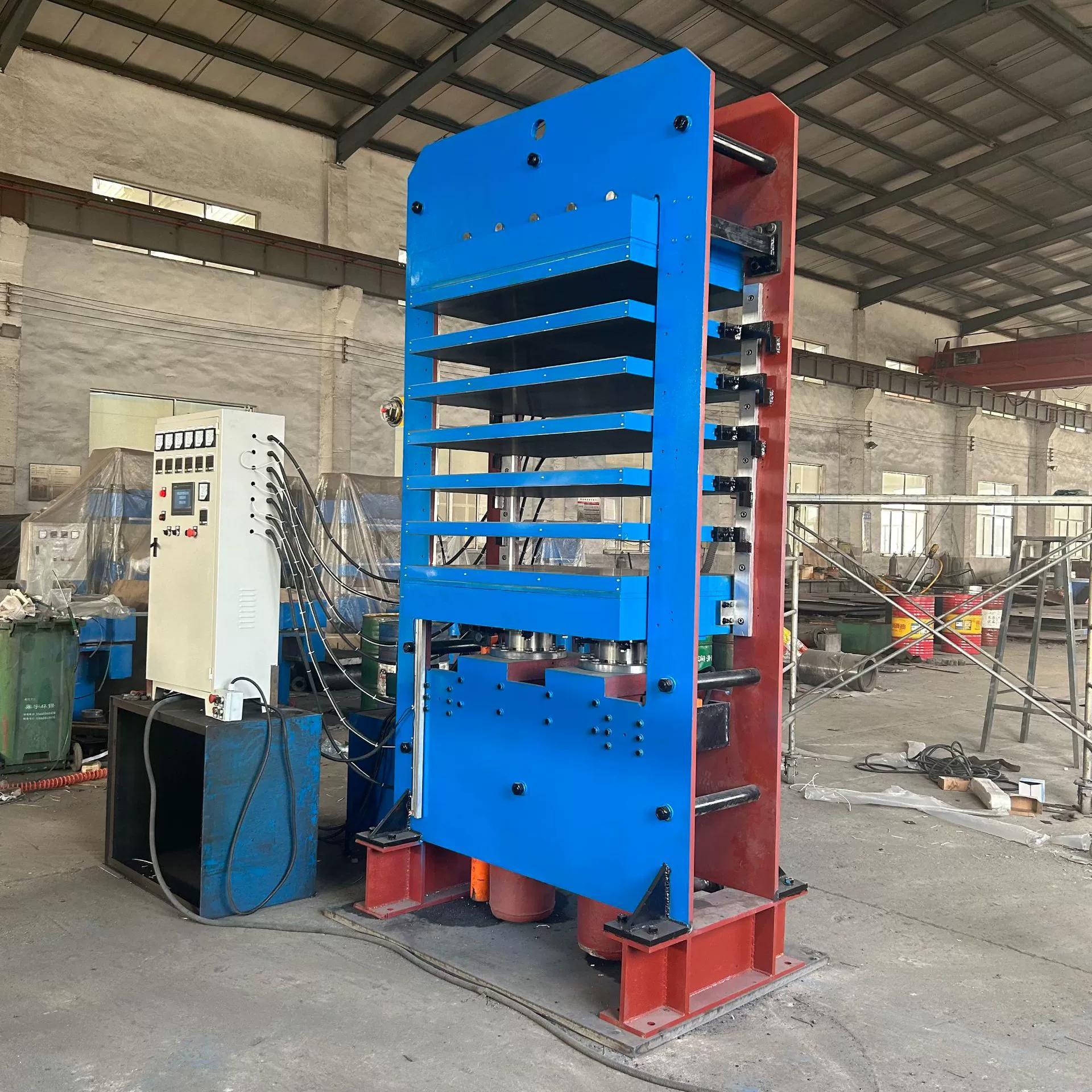 Заводская продажа 100T полностью автоматическая рамная вулканизатор серии энергии батареи мембранная машина горячего пресса