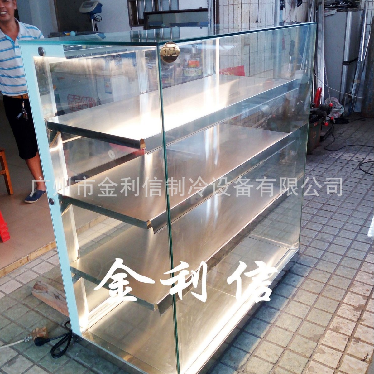 金利信牌多层架老公饼蒜蓉包电热加热柜酥饼泡芙保温暖柜