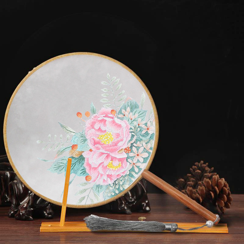 Bordado DIY hecho a mano fan bordado principiante material paquete antiguo cinta poke bordado Suzhou bordado regalo