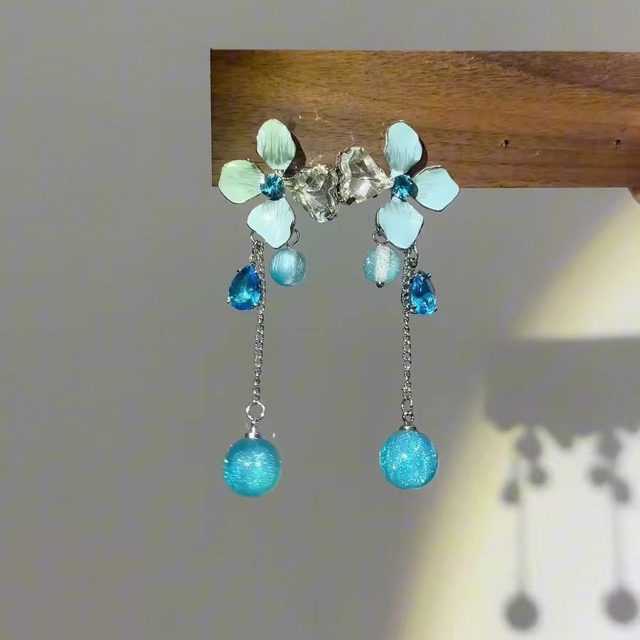 Isla de verano vacaciones viento flor azul bordillo pernos de orejas diy atmósfera del mar delgada ligera pendientes de lujo orejas image 3