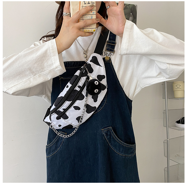 New Printed Cow Pattern Female Small Shoulder Bag Chest Bag Waist Bag display picture 5