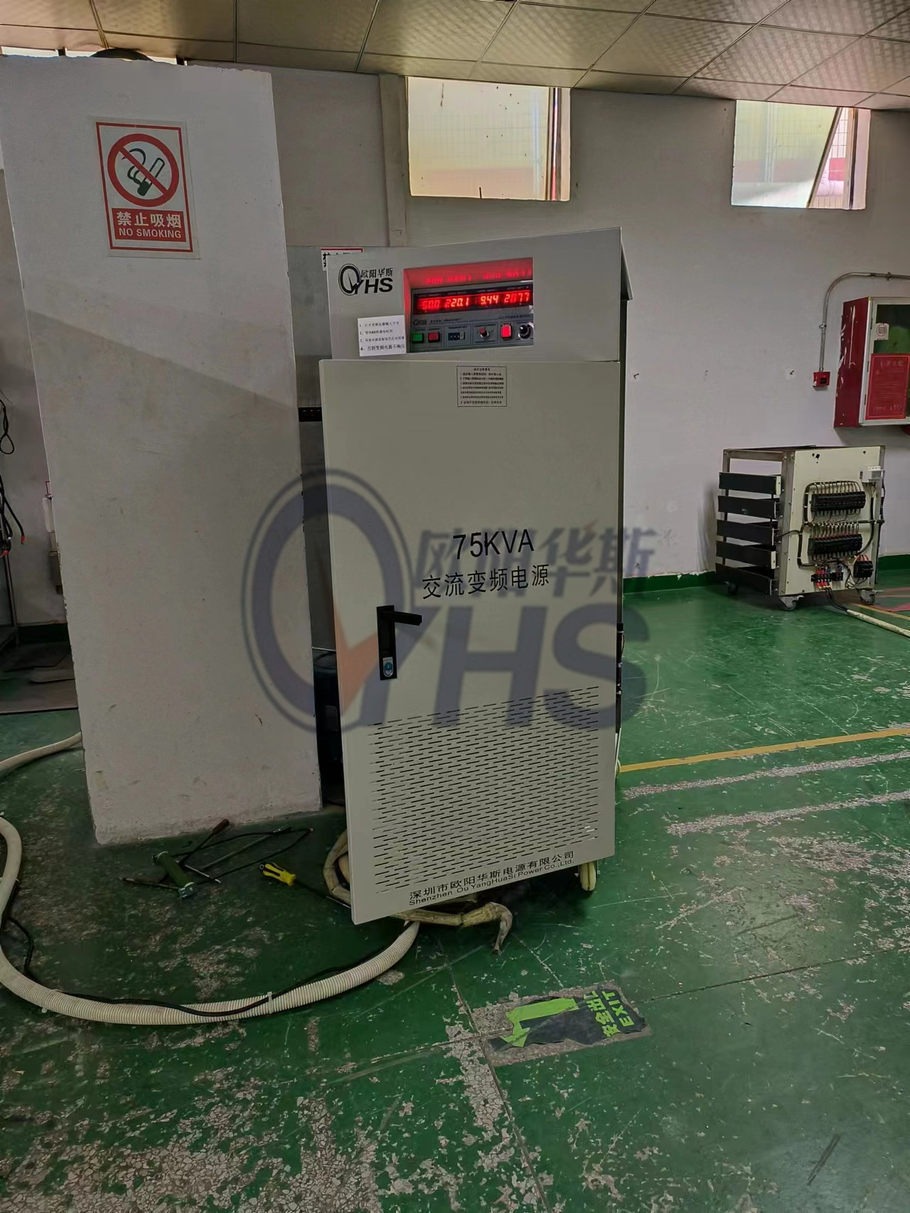ŷ����˹����75KVA��Ƶ��Դ������������������220V 60HZ