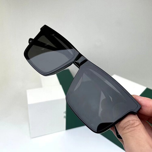 Sunglasses for men driving with anti-UV  new style sunglasses internet celebrity same style square frame fashionable glasses