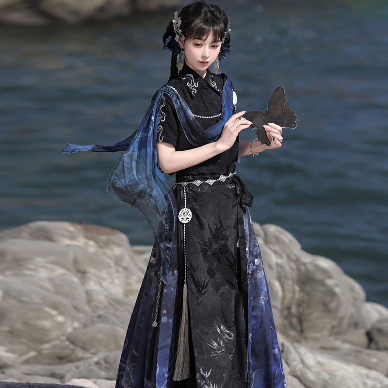 2026 Yimengge Original Cangming Hanfu Women's Chinese Style New Chinese Style Han Elements Top and Horse Face Skirt Set 9579 2026 Yimengge Original Cangming Hanfu Women's Chinese Style New Chinese Style Han Elements Top and Horse Face Skirt Set 9579