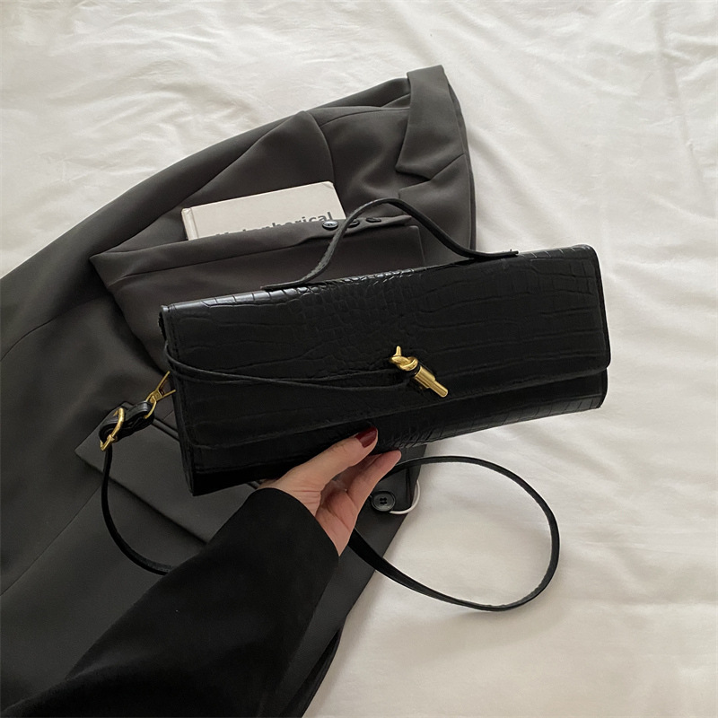 Bolso de cena 2025 primavera y verano nuevo estilo temperamento bolso de palo bloqueo oblicuo bolso horizontal bandolera bolso femenino