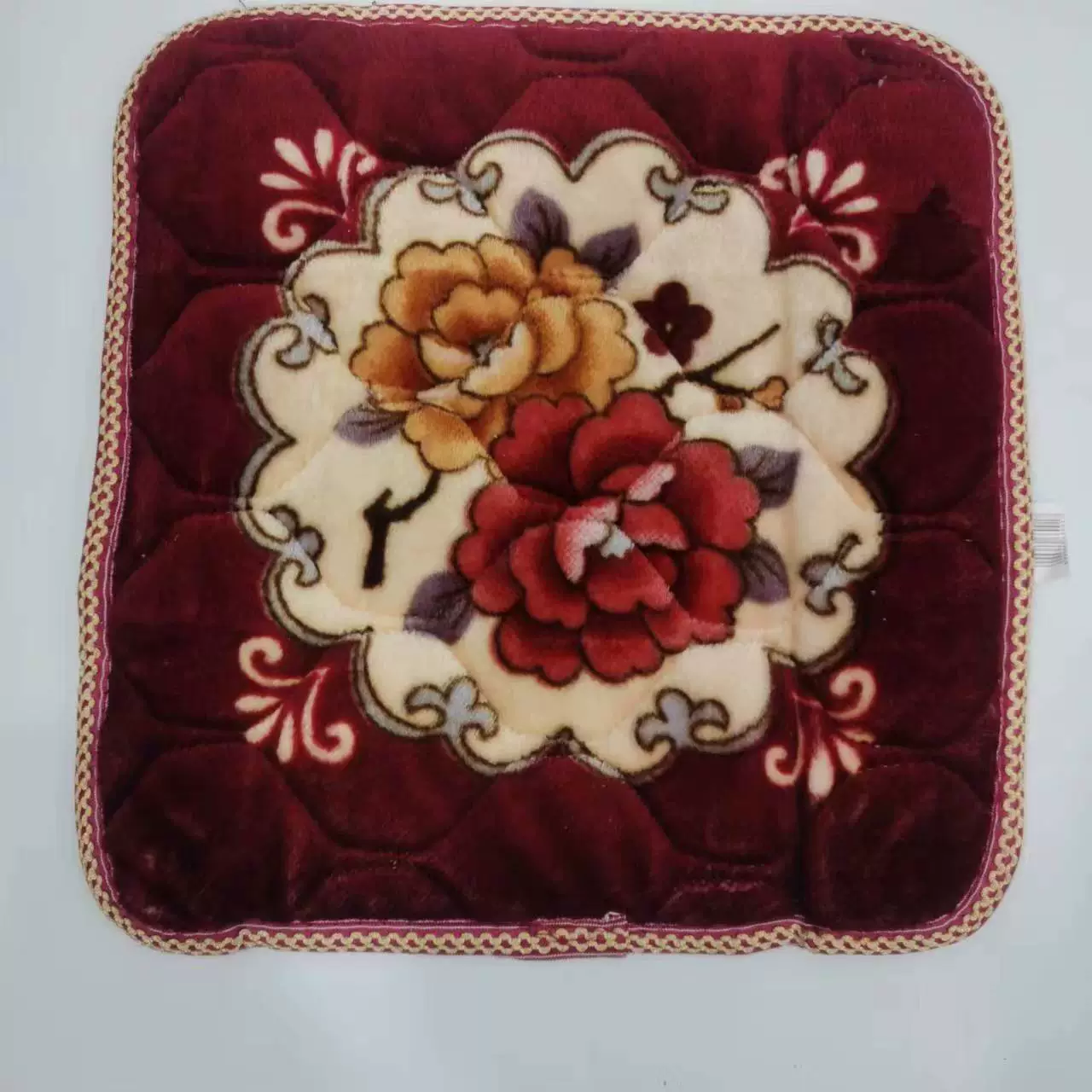 Фабрика прямых продаж утолщенные подушки для стульев Подушка для сидений Подушка для сидений Студенческая подушка Подушка для диванов Толстая подушка для диванов