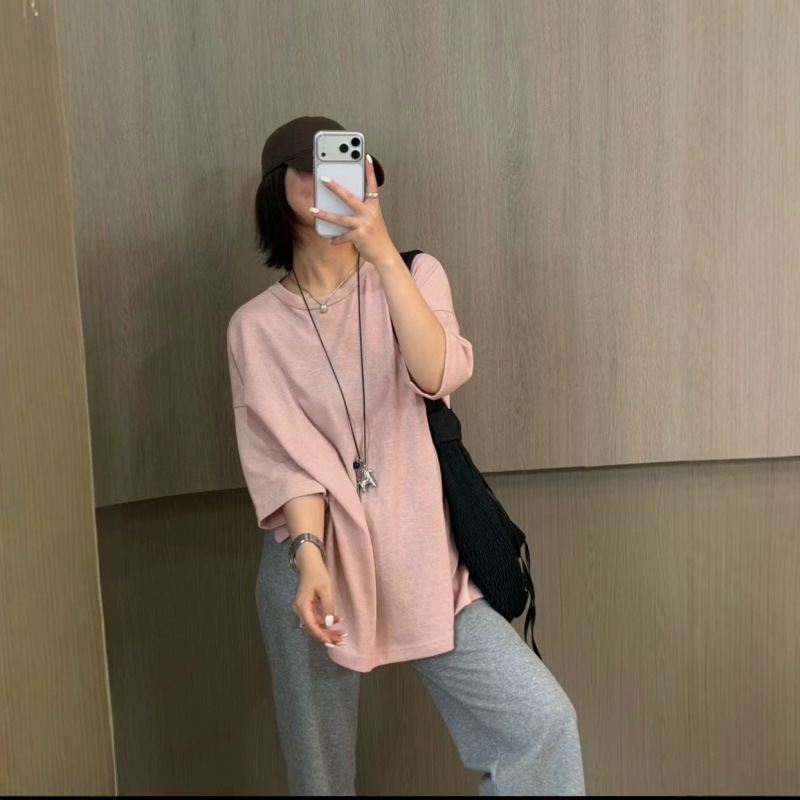 Loose-Fitting T-Shirt with Side Slits and Dropped Shoulders, Slimming Effect, Korean Style Lazy Round-Neck Short-Sleeve Base Shirt Loose-Fitting T-Shirt with Side Slits and Dropped Shoulders, Slimming Effect, Korean Style Lazy Round-Neck Short-Sleeve Base Shirt