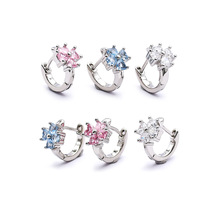�W荸߼���С��18K���~��ʯʮ���İ���Ķ���D�ְ�ȦŮ���h���