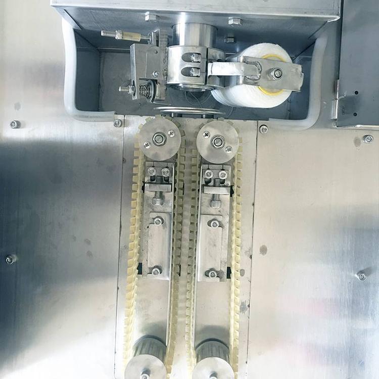 Máquina automática de fijación de salchichas, salchichas de bacalao, salchichas secas al aire, máquina de fijación de salchichas para perros calientes