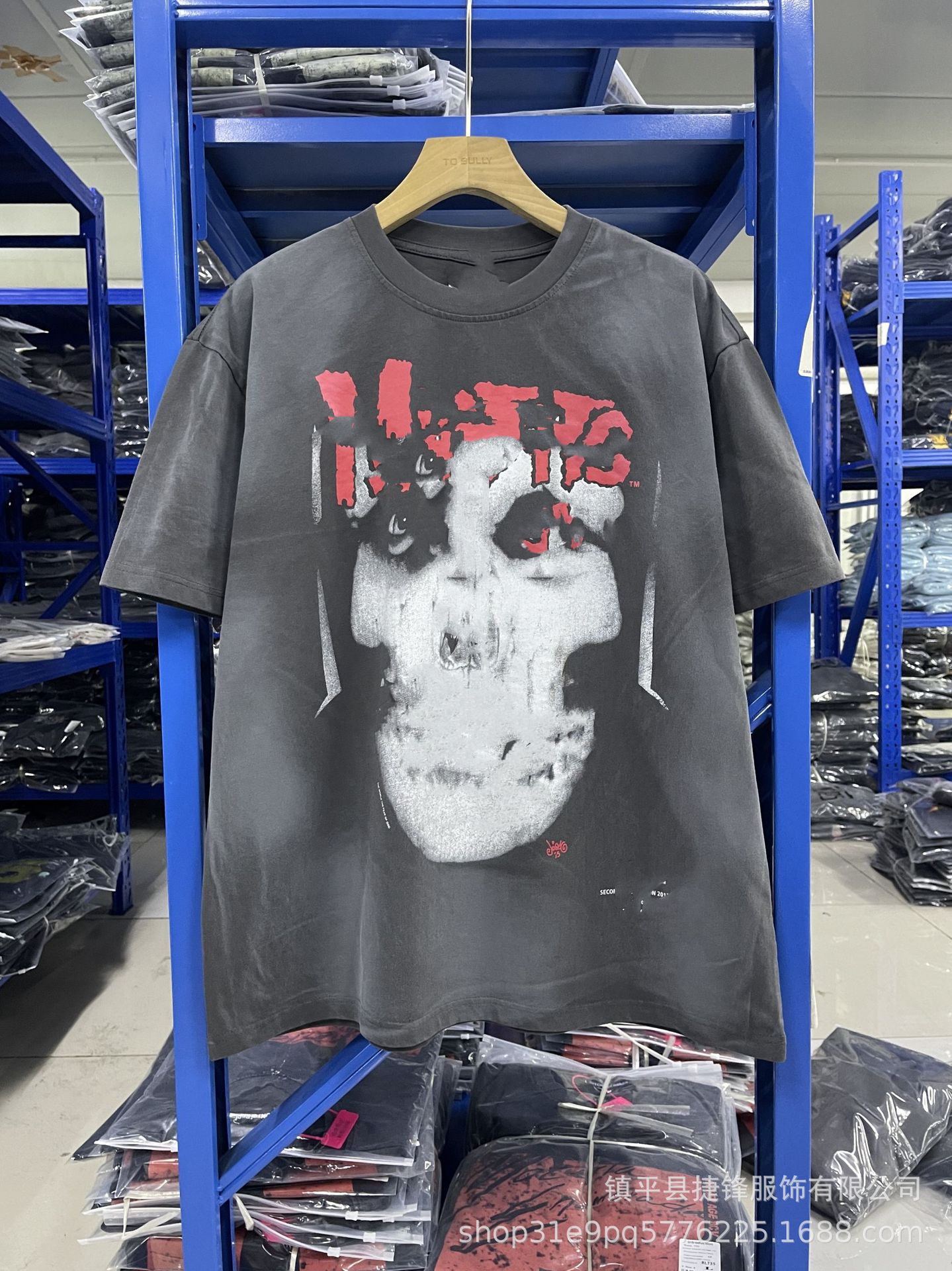 クロスボーダーの新型欧米のファッションブランドのレトロな水洗いは古い落書きをします。