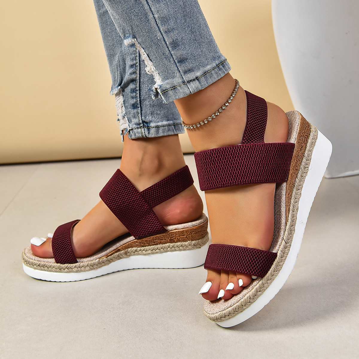 Women's Casual Vacation Solid Color Round Toe Wedge Sandals display picture 3