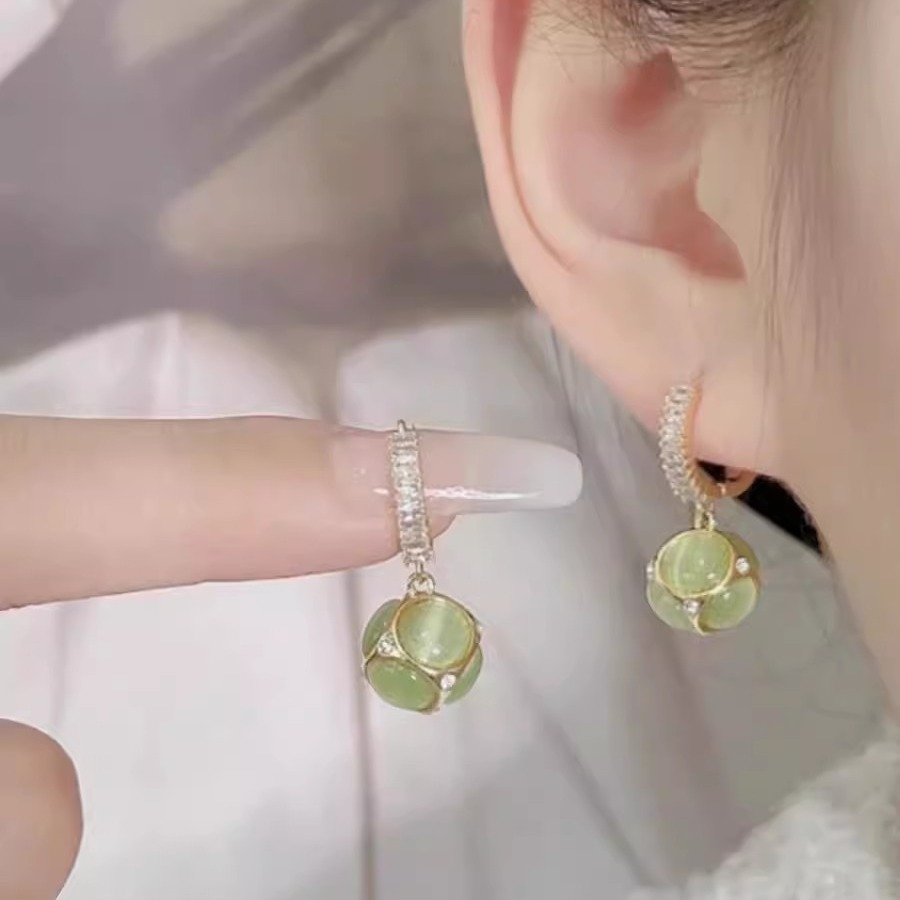 Boucles d'oreilles unisexes en pierre œil de chat japonaise et coréenne à aiguille en argent pour femmes, nouvelles boucles d'oreilles haut de gamme, boucles d'oreilles boules_voghion.com