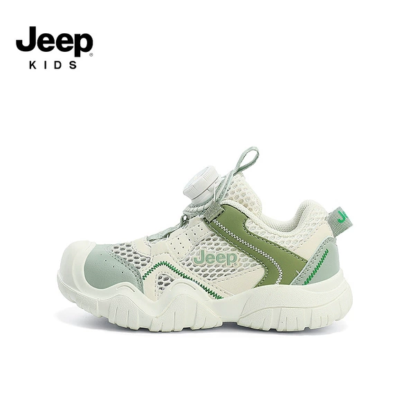Light rice/mint green