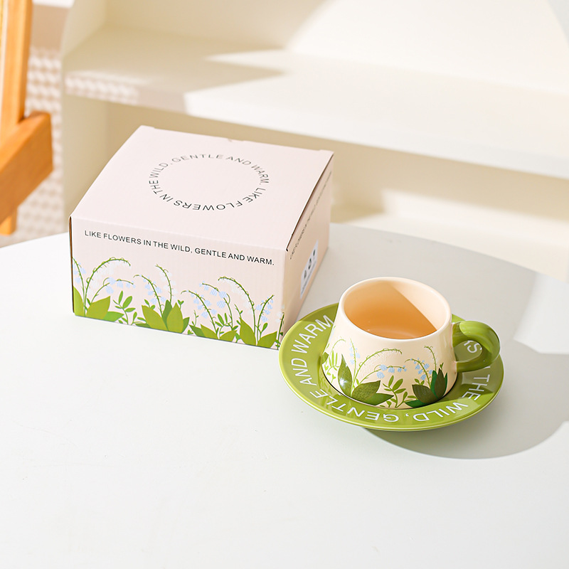 Juego de tazas y platillos de café de cerámica de estilo pastoral, taza de té de la tarde de celebridades de Internet, combinación de dim sum, sentido de alta calidad, fresco, literario y romántico