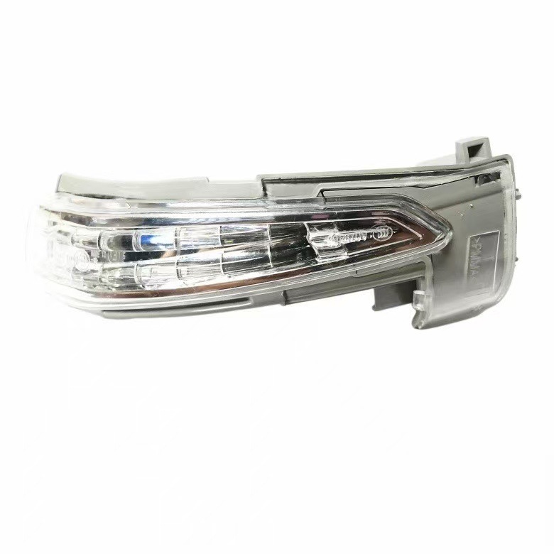 Right turn signal light 4068916 6325J5 6202869, suitable for Peugeot 508SW, DS5, C4 Picasso, and C5