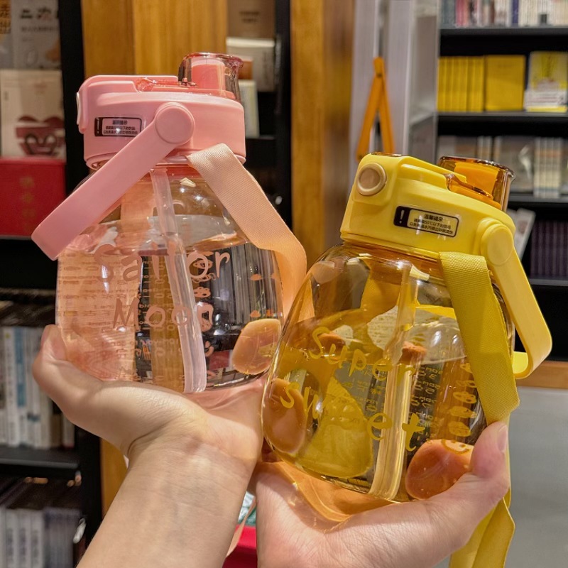 Nuevos productos de verano de gran capacidad de tazas de agua de estómago para niñas de verano de alto valor de visualización de tazas de estómago para estudiantes con paja