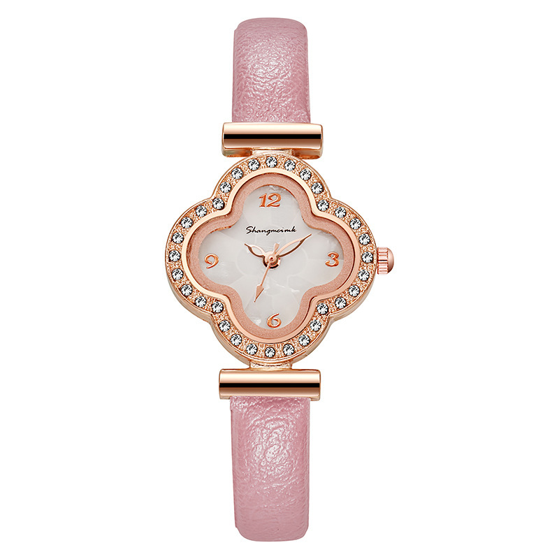 Shangmei nuevo reloj de celebridades de Internet de trébol de cuatro hojas de la suerte reloj de lujo ligero de nicho reloj de mujer de cuarzo de Liu al por mayor