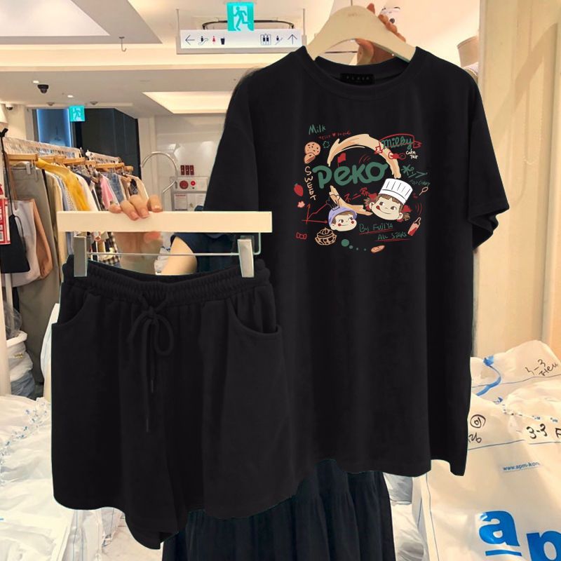 검은색