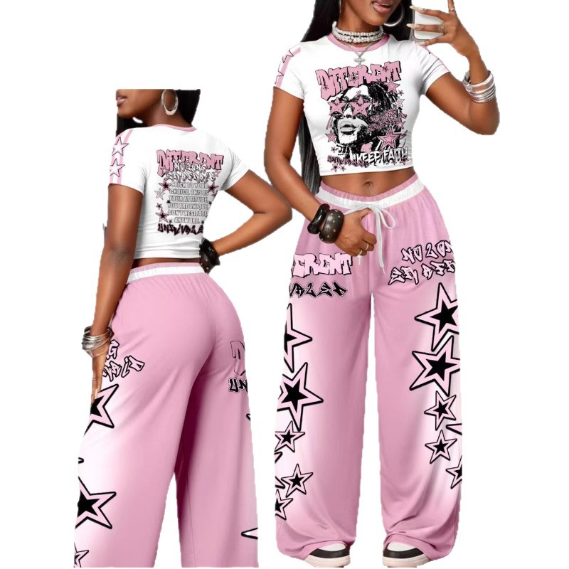 Completo due pezzi da donna stampato, composto da pantaloni corti a maniche corte e gamba larga, top aderente e sexy._voghion.com
