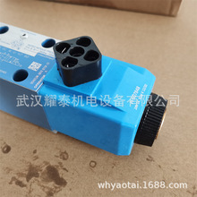 VICKERS ~Ƭ  35V 25A 1C 22R