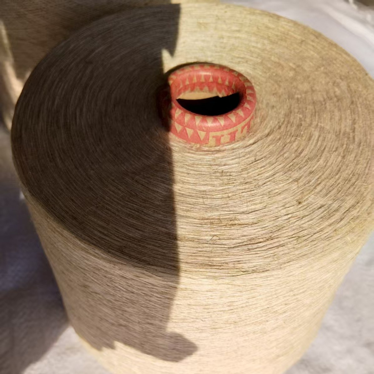 亚麻棉纱70/30原色30支 天丝亚麻竹节纱 黄麻纱 现货 弘扬纺织