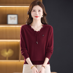 时尚v领秋冬新款羊毛针织羊毛衫中年妈妈长袖宽松百搭打底衫女，女装针织衫/毛衣，妃慕昵服饰