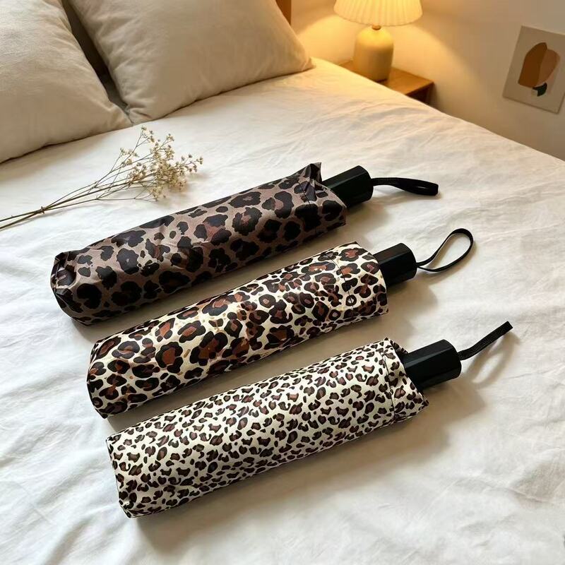Fashionable foldable manual leopard print umbrella, dual-purpose for sun and rain, sunshade, UV protection, portable black-coated sun umbrella Fashionable foldable manual leopard print umbrella, dual-purpose for sun and rain, sunshade, UV protection, portable black-coated sun umbrella