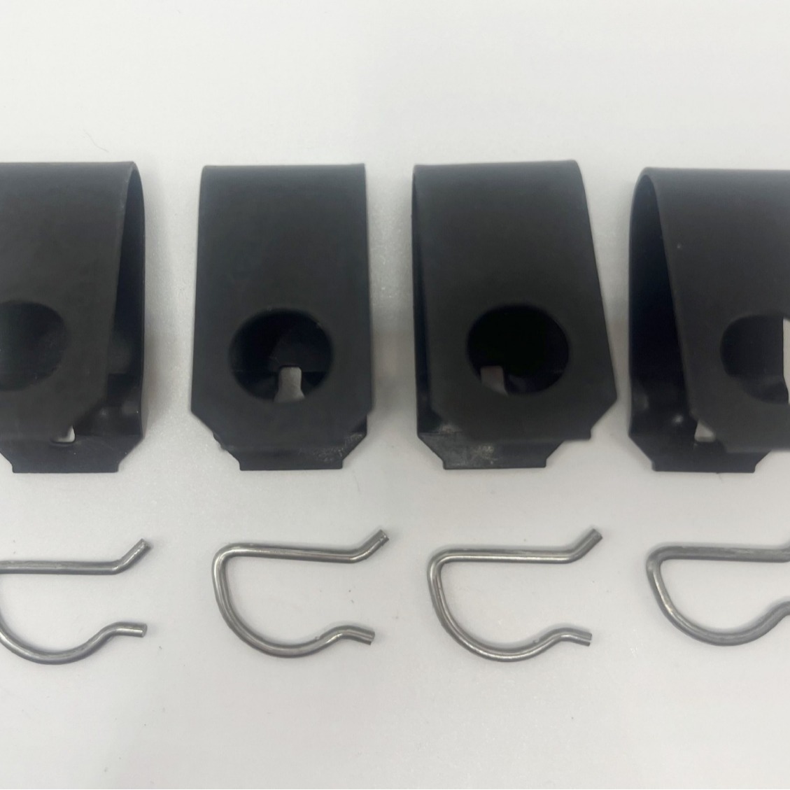 Aplicable al kit de reparación de frenos Ford RANGER UH71-26-630 44201-EB360
