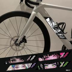 道路のマウンテンバイクの下管のアニメの目は車のフレームの個性の装飾を殺して防水の膜を覆います。