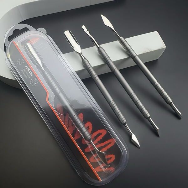 Exfoliating matte scissors