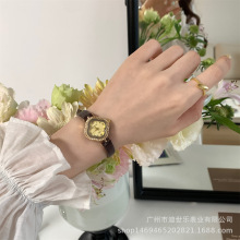 DOUKOU�͹Ż����ֱ�Ůʿ�W�����s��ˇ��ʽ�й��LС�ɼ����羳���u