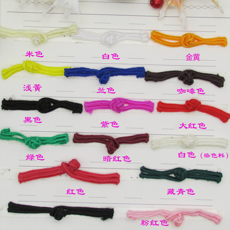 一字盤はチャイナドレスのボタンを掛けて服を演出します。|undefined