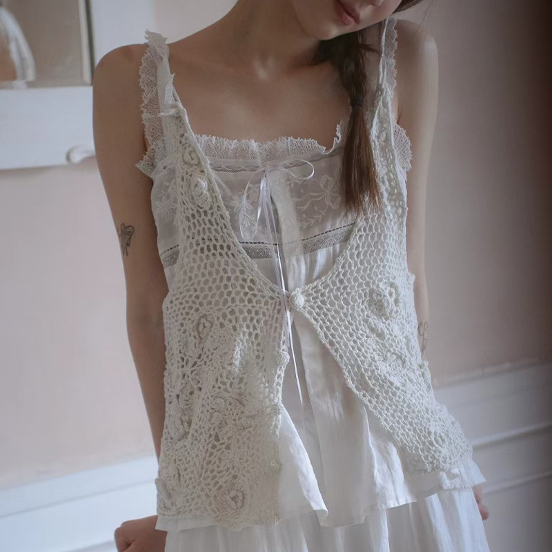 Ginger Fully Hand-Woven Antique White Three-Dimensional Irregular Crochet Knitted Vest 2026 Hollow-Out Vest