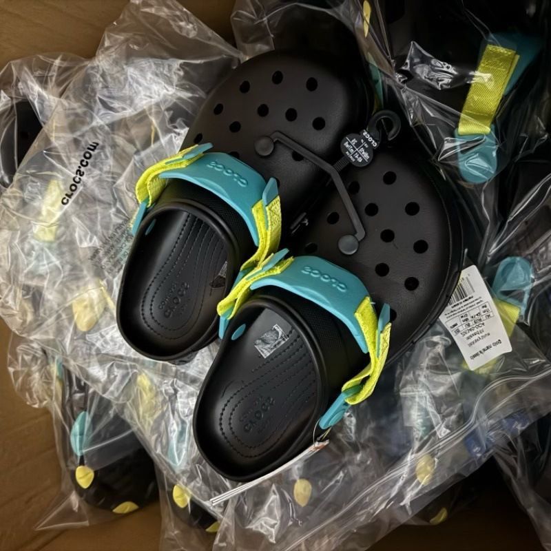 Beach classic beach footwear
