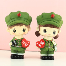 创意摇头幸福情侣军人手办公仔办公室书桌摆设车载摆件车内饰用品