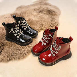春秋小童马丁靴漆皮短靴女童靴男童儿童皮靴外贸软底单靴加厚保暖